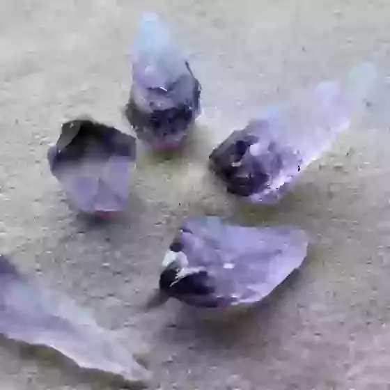 Amethyst Crystal Point Mixed Sizes 1 to 2.5cm Long x 10 Pieces